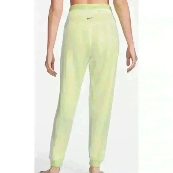 Nike yoga luxe green wash set hoody and joggers - Picture 10 of 12